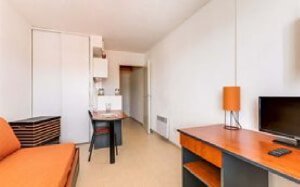 Toulouse Accommodation Package 1