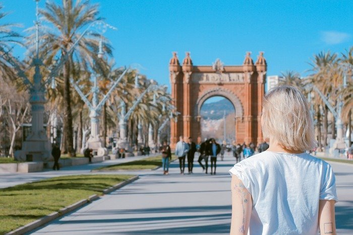 . View of Arc the triomf (Barcelona). Live the experience as a student in TBS Education in Barcelona